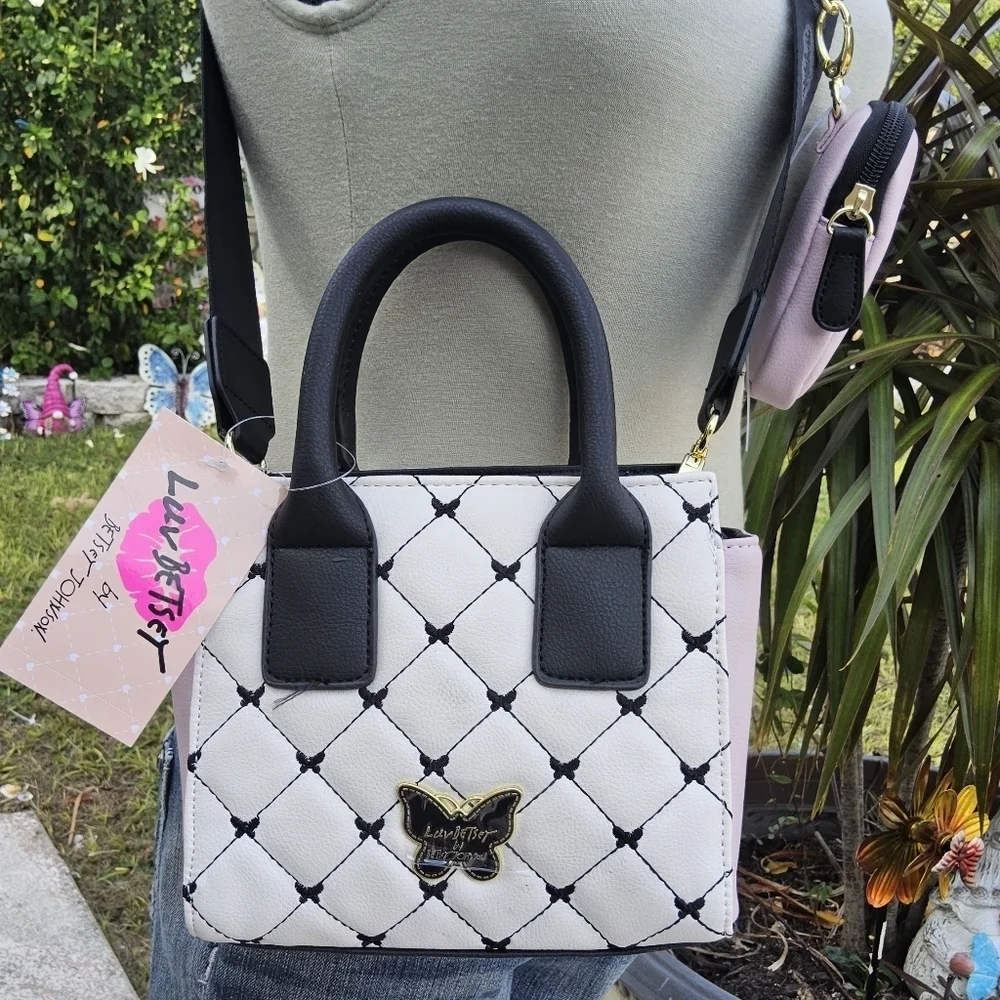 BETSEY JOHNSON BLUSH/MULTI COLOR QUILTED BUTTERFLIES SQUARE SATCHEL w/POUCH